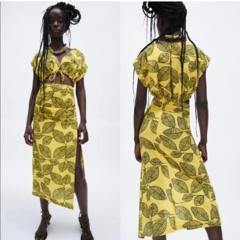 Zara Tropical Getaway Banana Leaf Set